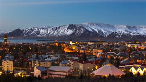 Reykjavik Cityscape And The Mount Esja Backiee