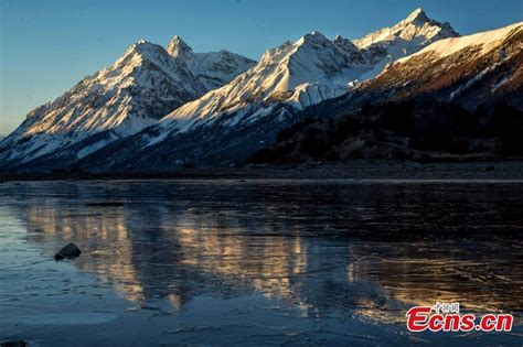 Ranwu Lake In Tibet 45