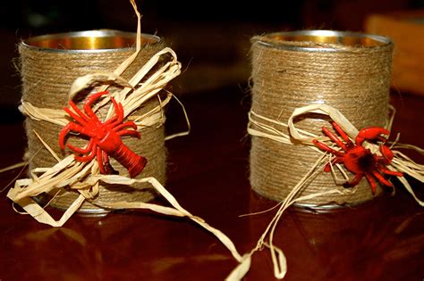 You'll find crawfish boil invitations, tableware, decorations, and even accessories to get you in the low country mood. Samma Spot: Swamp Party: Table decorations