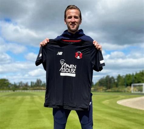 Liga inggris, london, united kingdom. Harry Kane Jadi Sponsor Klub Divisi IV Liga Inggris Leyton ...