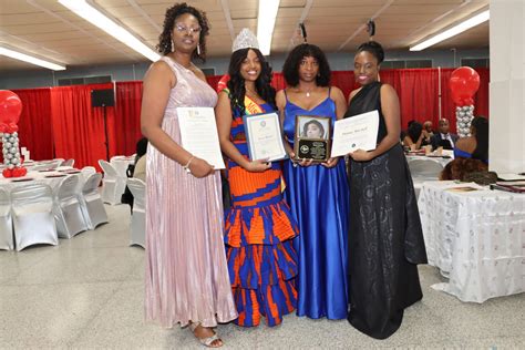 Grenada Ex Teachers Bestow Yuletide Honors Caribbean Life