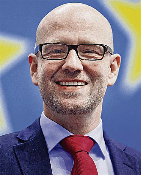 Peter michael tauber born 22 august 1974 in frankfurt is a german politician he is a member of the cdu party since 2009 he is a mp of the german bundestag. Peter Tauber ist der neue Generalsekretär der CDU - Deutschland - Badische Zeitung