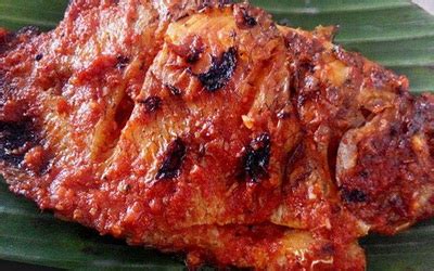 Resep gulai cincang menggunakan daging cincang sebagai bahan utamanya, biasanya bagian yang mengandung banyak lemak. Resep Ikan Bakar Bumbu Padang Enak - Info Resep