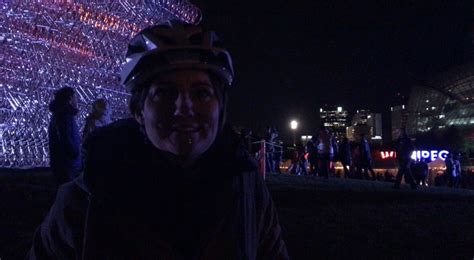 Nuit Blanche Livens Up Winnipeg Night Life Cbc News