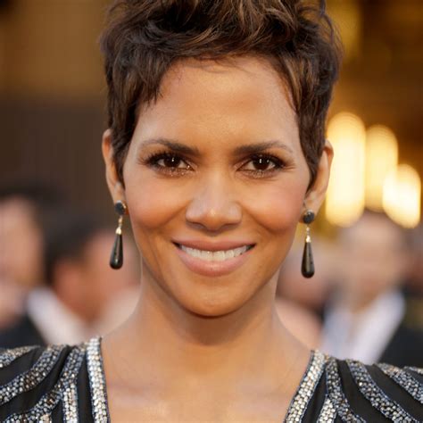 20 Best Of Cropped Pixie Haircuts For A Round Face