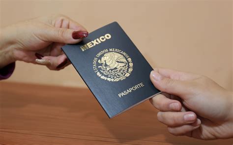 Cómo descargar y llenar el formato para pagar el pasaporte mexicano en