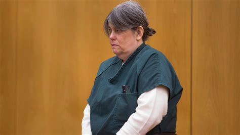 woman sentenced to 3 years for leaving daughter to die