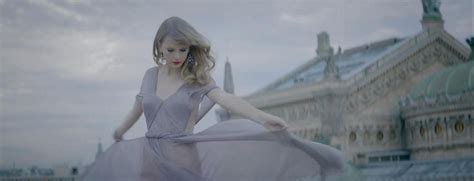 Taylor Swifts Video For ‘begin Again Is French Kiss To Romance New