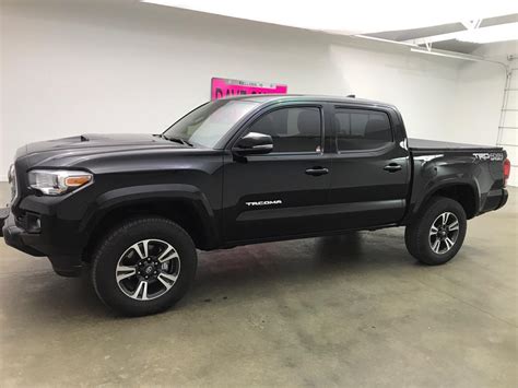 Truecar has over 929,794 listings nationwide, updated daily. Pre-Owned 2017 Toyota Tacoma TRD Sport Double Cab Short ...