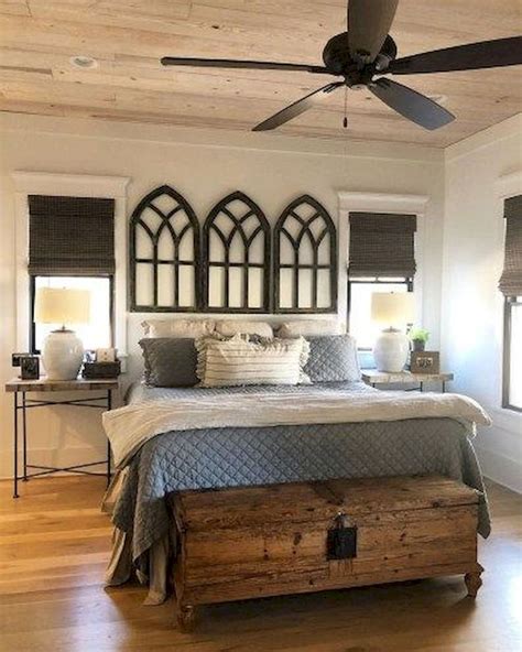 Thrift store finds and flea market treasures are the perfect farmhouse compliments, and with these 45+ farmhouse bedroom decor ideas you can. Cool 55 AWESOME FARMHOUSE RUSTIC MASTER BEDROOM IDEAS ...