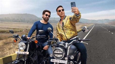 Selfiee Honey Singhs Kudi Chamkeeli Featuring Akshay Kumar Diana Penty Out