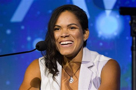 Amanda Nunes Ufcs First Openly Gay Champion Wins Equality Award