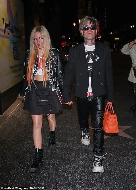 Avril Lavigne Shows Off Her Rock N Roll Style And Holds Hands With