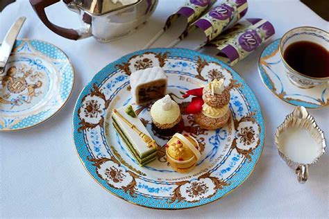 Take Afternoon Tea To Celebrate Hm The Queen Discover Britain