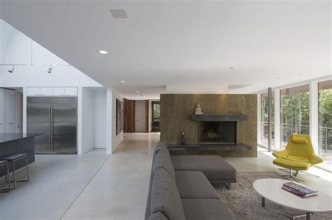 See more ideas about house design, wooden ceilings, house interior. Modern Massachusetts Forest House With Two-Story Ceilings ...