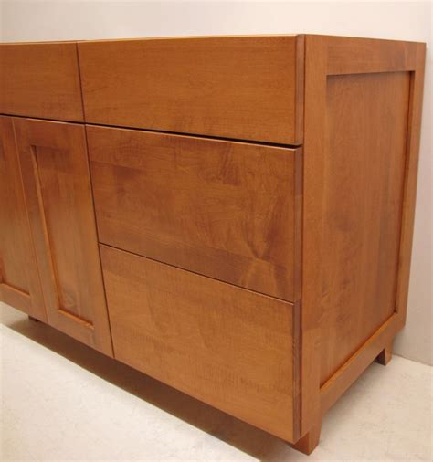 Visit kelly bailey's profile on zillow to find ratings and reviews. Malibu Tuteur Vanity | Charles R. Bailey Cabinetmakers ...
