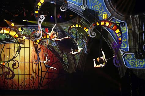 Friedrichstadtpalast berlin show theater jim rakete. „The One" Grand Show im Friedrichstadt-Palast - Blog@inBerlin