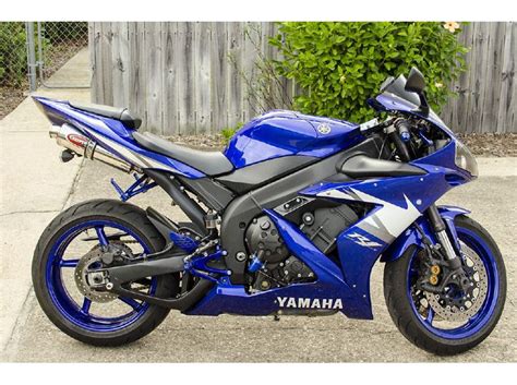 The kenny roberts yellow and black painted model yamaha r1s will possibly be collectable in the future. 2005 Yamaha YZF-R1 for sale on 2040-motos