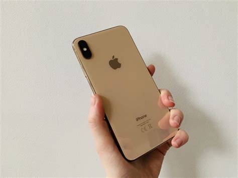 Iphone Xs Max Review Is Apple Biggest Handset Too Big In A Word No