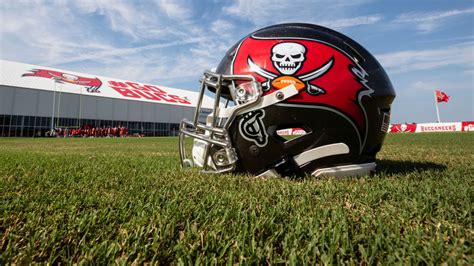 Instant #buccaneers news and updates for the fans.#nfl #football & check out the sponsors link. Here's Who Bucs Fans Should Be Rooting For During the Bye Week