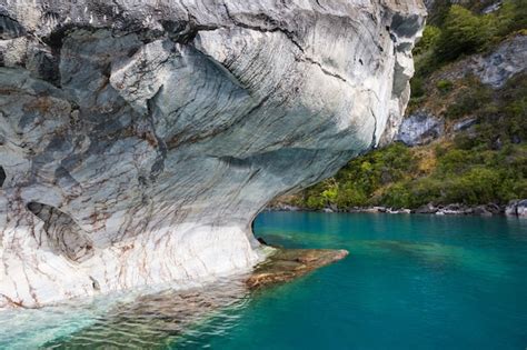 Premium Photo Unusual Marble Caves On The Lake Of General Carrera