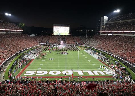 Ranking The 10 Biggest College Football Stadiums By Seating Capacity Page 2