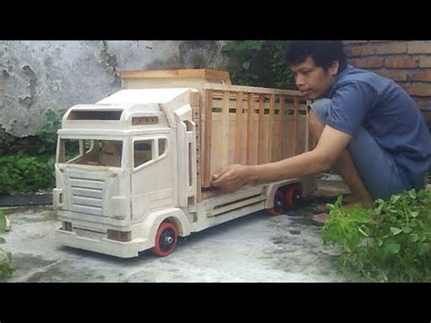 Miniatur, miniatur truk, sound minuatur membuat bemper model jetbus dari paralon atau pvc di miniatur truk rc odong odong jadi ini kabin miniatur truk project rc truck. Membuat miniatur truk - part 3 - YouTube