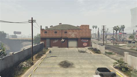 Davis Vehicle Warehouse In Gta Online On The Gta 5 Map Gta Boss