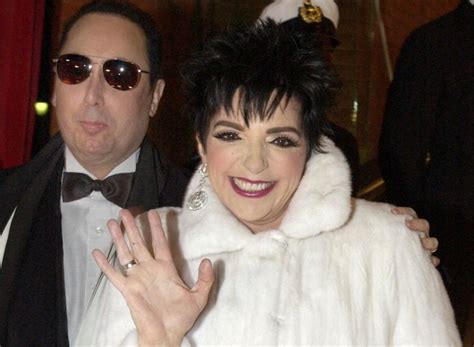 David Gest Music Producer And Ex Husband Of Liza Minnelli Dies In London At 62 Los Angeles Times