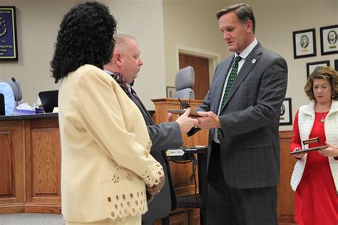 PHOTO GALLERY: Covington council says farewell to Franklin, Smith - The