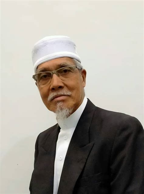 Encik wan mohd afeek afifi bin wan ali. AJK Surau Al-Kausar (2020-2022) - Surau Al-Kausar BTP1B