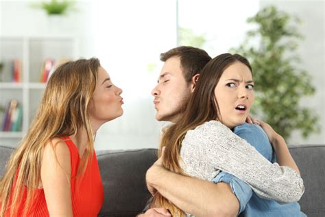 Man looking at other woman distracted boyfriend dank memes. The Story Behind That Viral 'Distracted Boyfriend' Meme ...