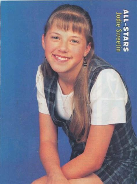 Stephanie Fh And Rhiannon Party Of 5 Stephanie Tanner Jodie Sweetin