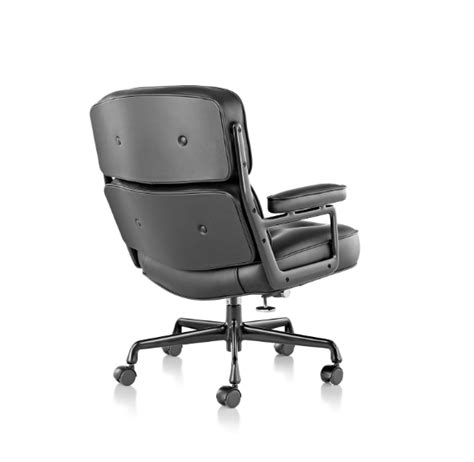 Eames Executive Chair By Herman Miller Mid Decco