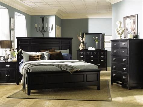 Save 20%+ on a full bedroom set! 40 Stunning Grey Bedroom Furniture Ideas, Designs and ...