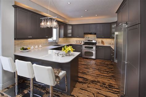 From cork floor tiles and cork wall tiles to cork underlayment and accessories. Using Cork Floor Tiles in Your Kitchen