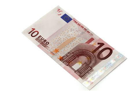 10 Euro Bill 3