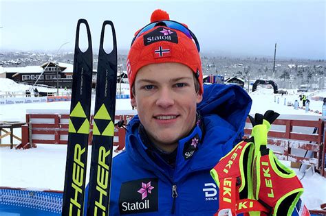 The two biggest male stars of the fis nordic ski championships, which kicked off in seefeld, austria today, sergei ustiugov of russia and johannes klaebo of norway, didn't waste any time cranking. Klaebo se révèle - Ski - Biathlon - Sports Infos