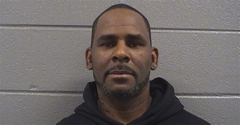 Kelly and his attorneys are fighting to get the singer released on bond, but the prosecution believes that this would put his victims and their families in danger. Victim Met R. Kelly at Child Porn Trial: Prosecutors | Law ...