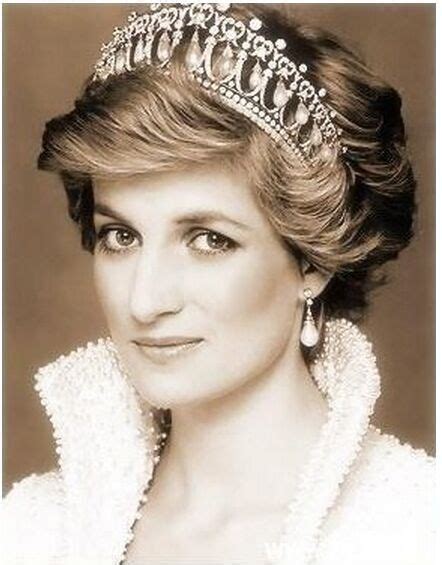 People oh my news princesse diana international famille royale prince william. Princess Diana style - Retrospect