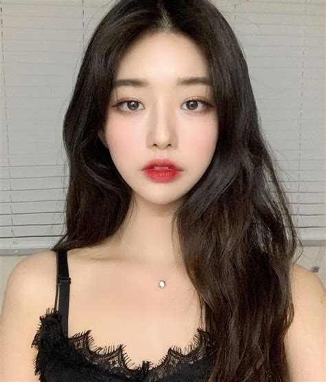 Pin By Raznymay On Iloveyou Pretty Korean Girls Korean Girl Photo