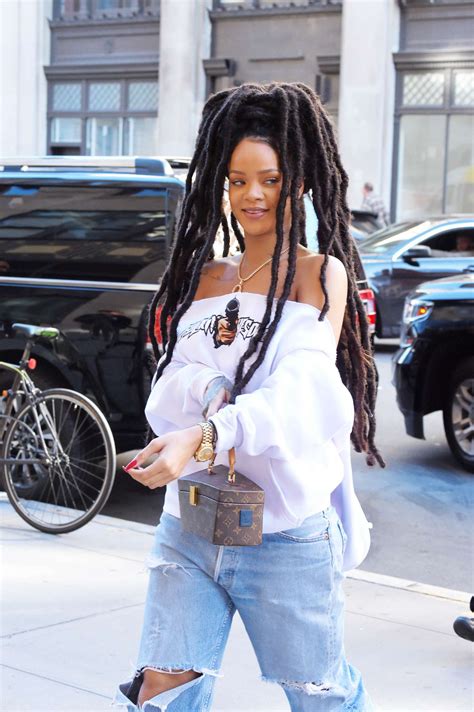 Rihanna In Ripped Jeans In Nyc Gotceleb