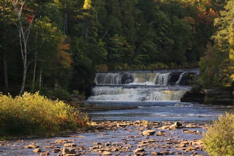 Lower Tahquamenon Falls The Ups Interactive Waterfall