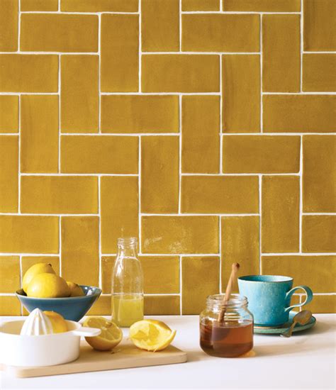 6 Top Tips For Choosing The Perfect Kitchen Tiles Bt