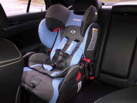 Cara pasang car seat di mobil. INI 5 TIPS CARA PILIH KERUSI KANAK-KANAK DALAM KENDERAAN ...
