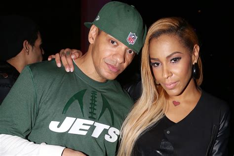 Peter Gunz Tries To Win Tara Wallace Back After Amina Buddafly Welcomes