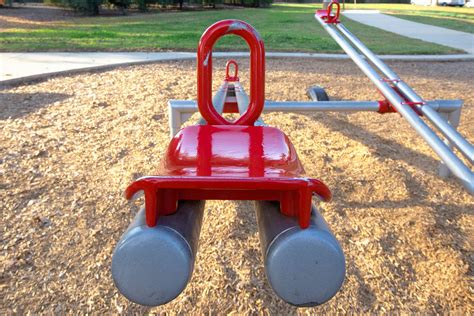 Teeter Totter Vs Seesaw Is There A Difference Gardening Latest