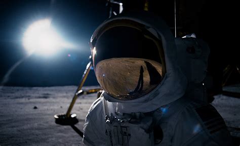 Movie Review ‘first Man Launches Awards Season Off In Spectacular