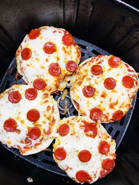 Translation of muka in english. Air Fryer English Muffin Pizzas - Cooks Well With Others