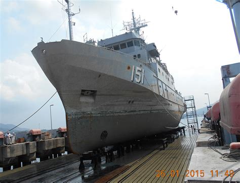 Huludao shipyards (bohai shipbuilding industry corporation) 4545 km. DEFENSE STUDIES: Boustead Naval Shipyard Recovers Sunk KD ...